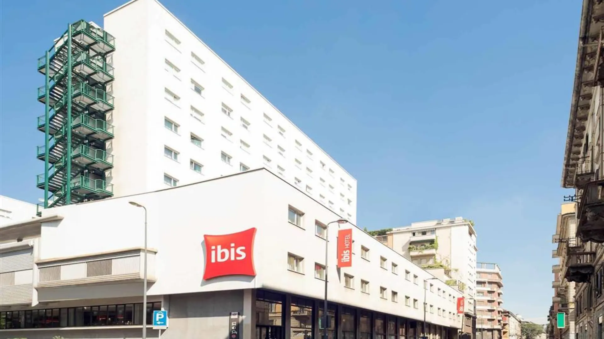 ***  Ibis Milano Centro Hotel Italy