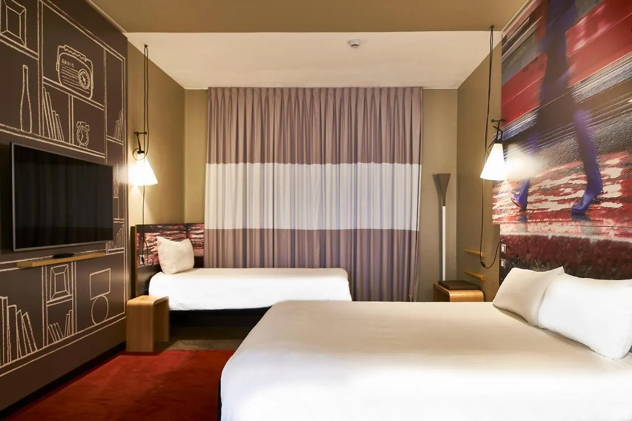 Ibis Milano Centro Hotel Italy