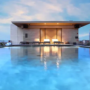 Hotel Viu, Milán