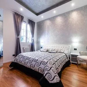 fashion-apartment-bologna.emilia-romagnahotels.net/