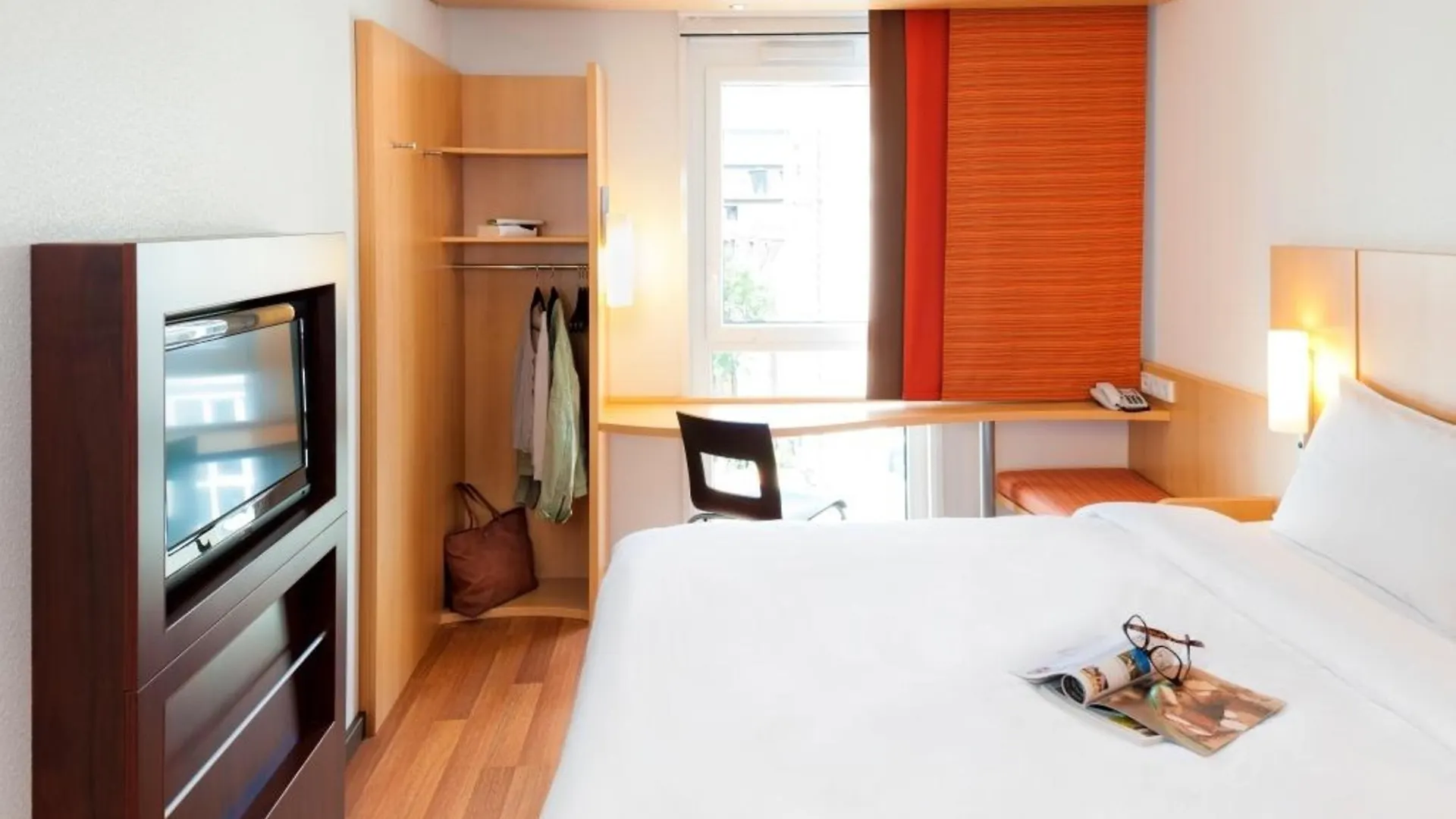 Hotel Ibis Milano Centro Italien