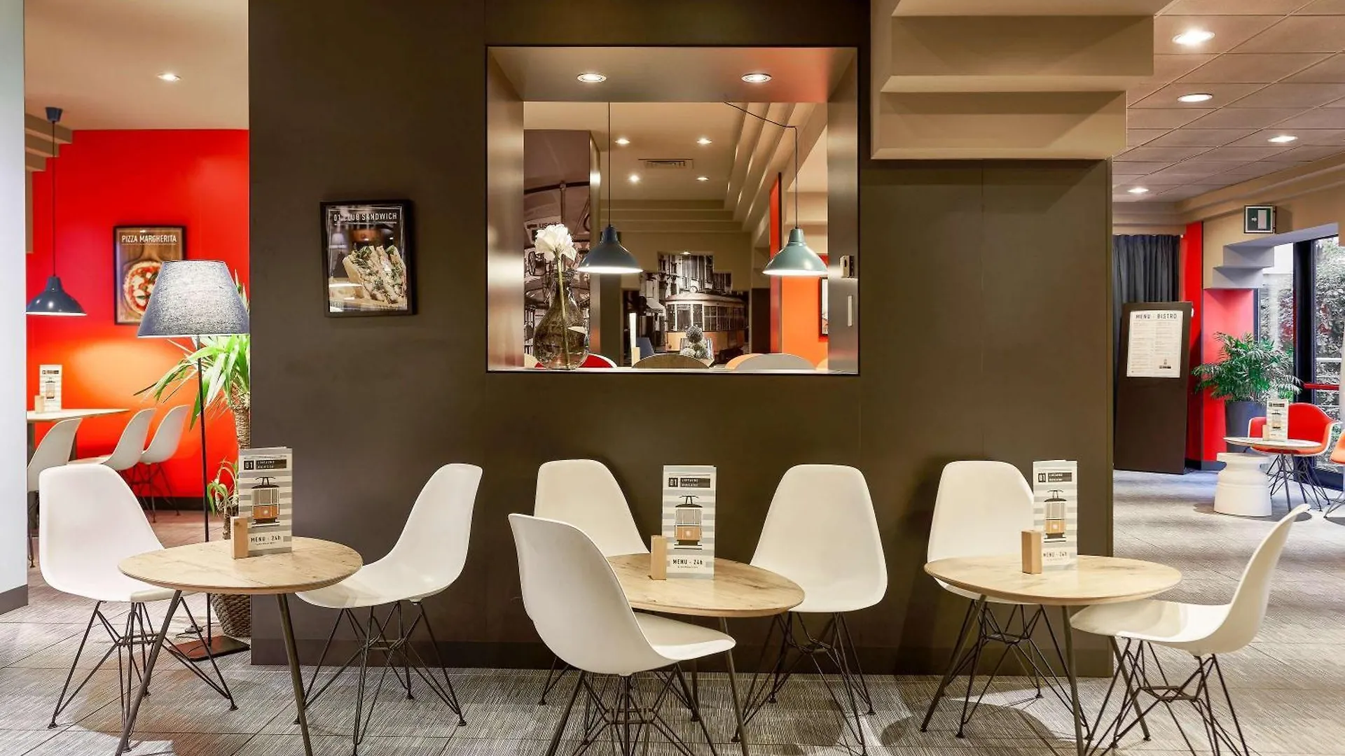 Hotel Ibis Milano Centro 3*, Mailand